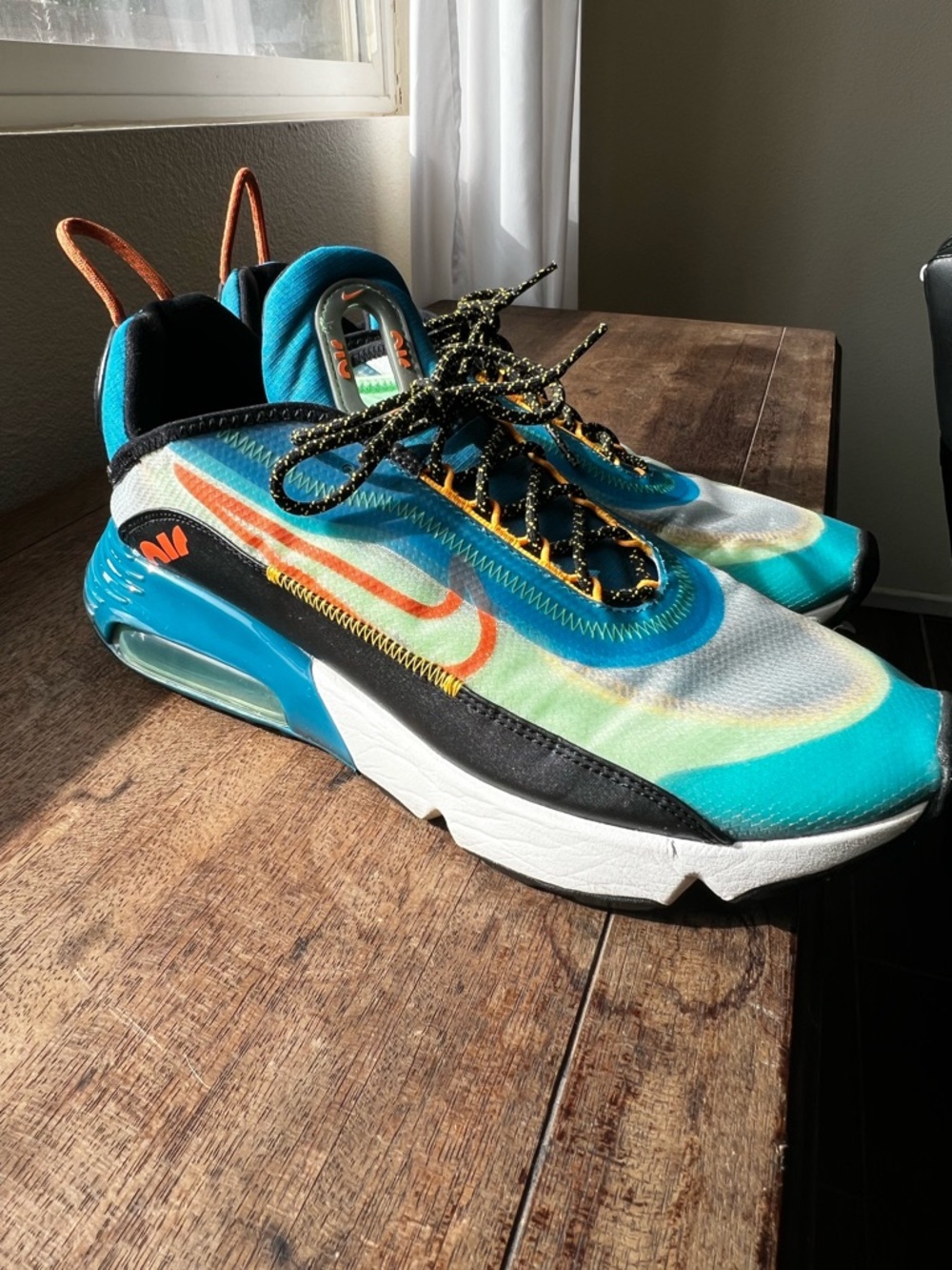 Men’s 12 Nike Air Max Running Shoe